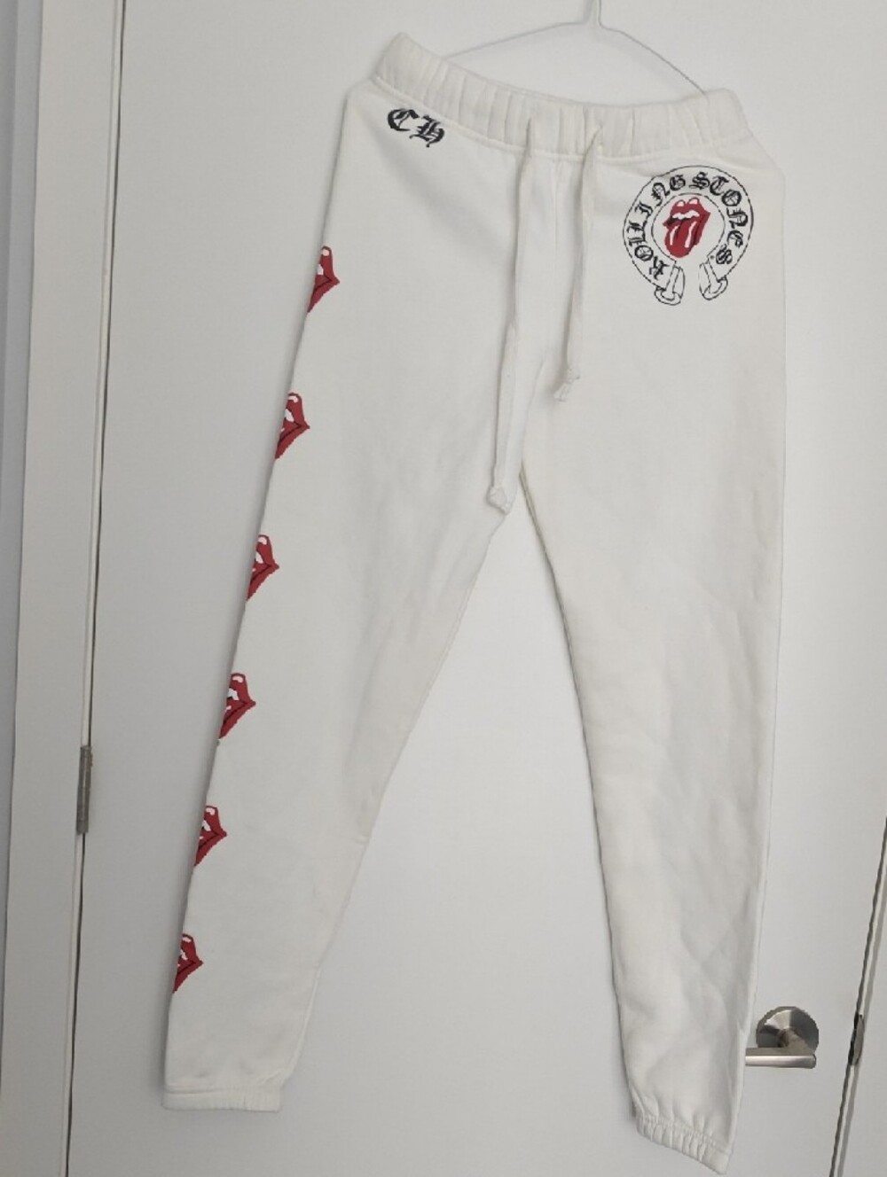 Rolling Stones White Women Graphic fleece-lined Joggers with Red Tongue Logo